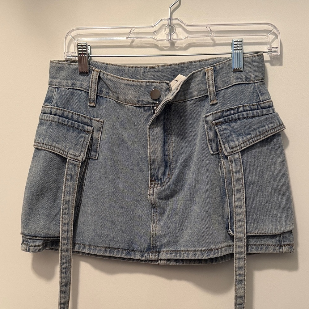 Casual Denim Skirt with Pockets